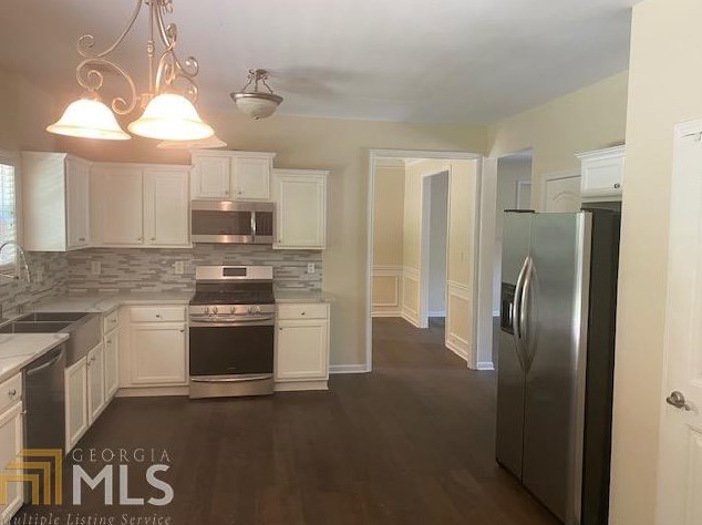 4153 Creekrun Cir, Buford, GA 30519