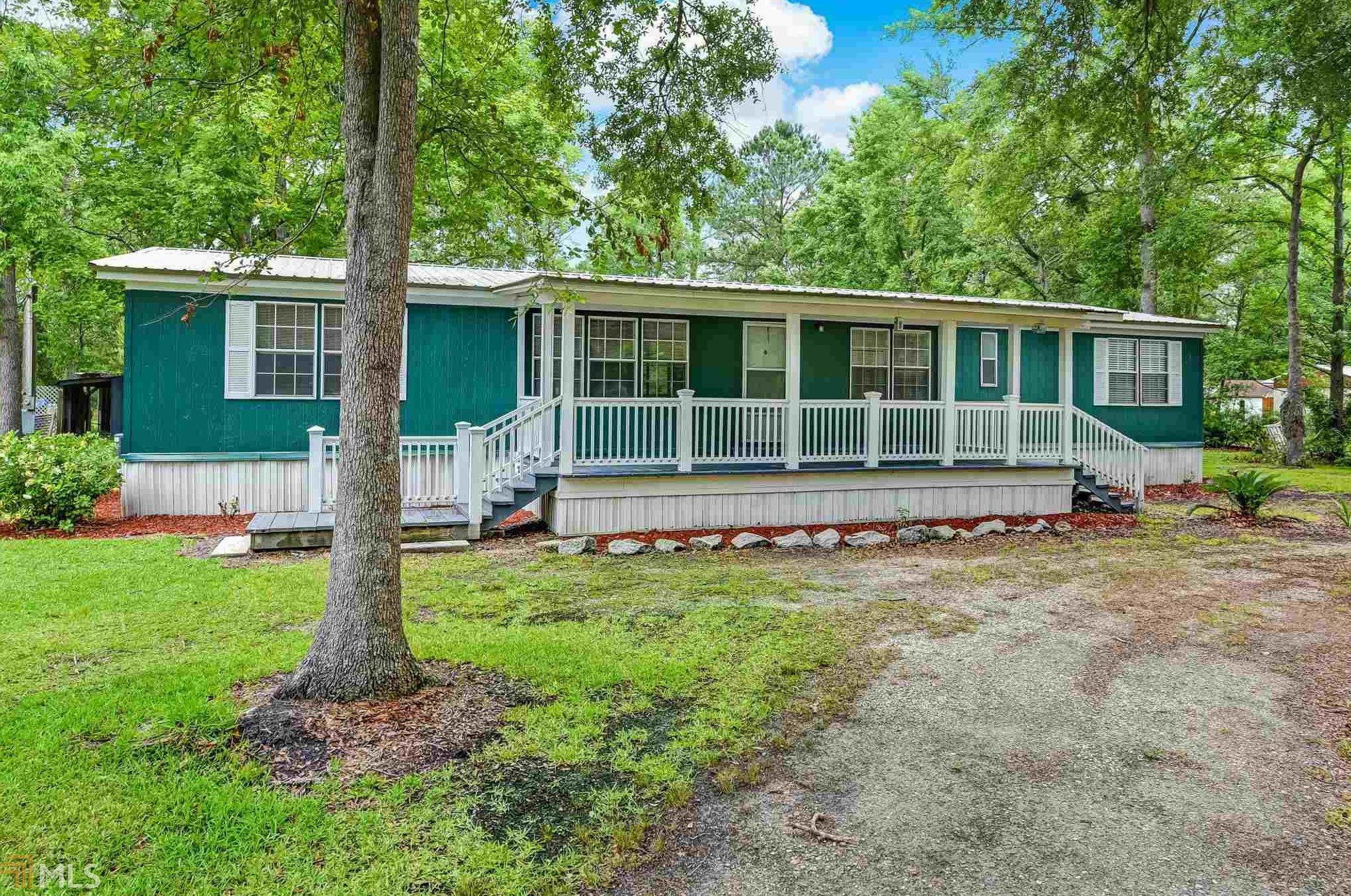 220 Virginia Ave, Woodbine, GA 31569