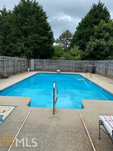 193 Ridge Dr, Villa Rica, GA 30180