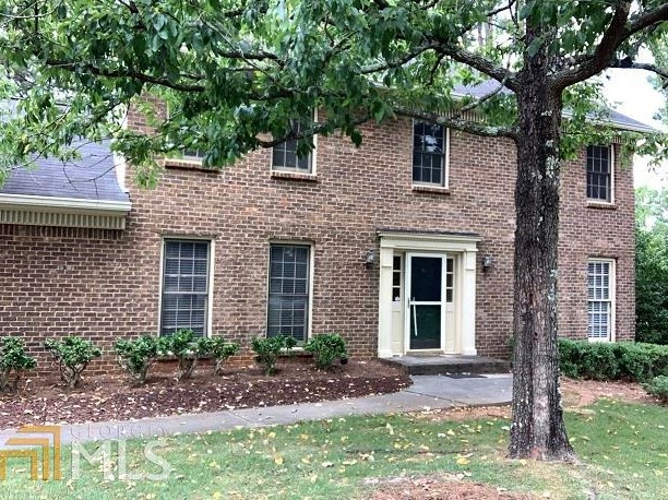 1728 Woodfire Ct, Suwanee, GA 30024