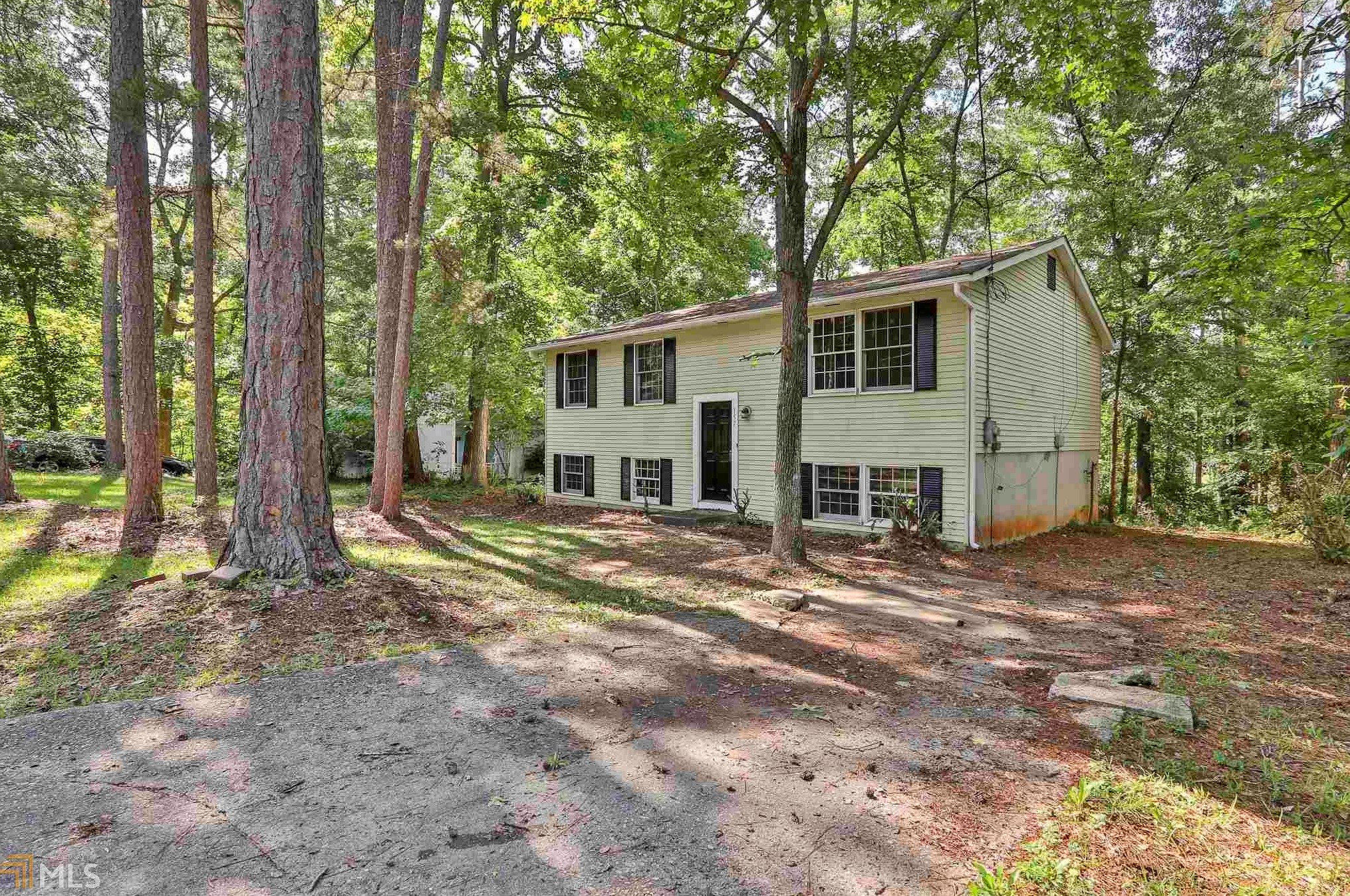 157 Wynnmeade Pkwy, Peachtree City, GA 30269-1021