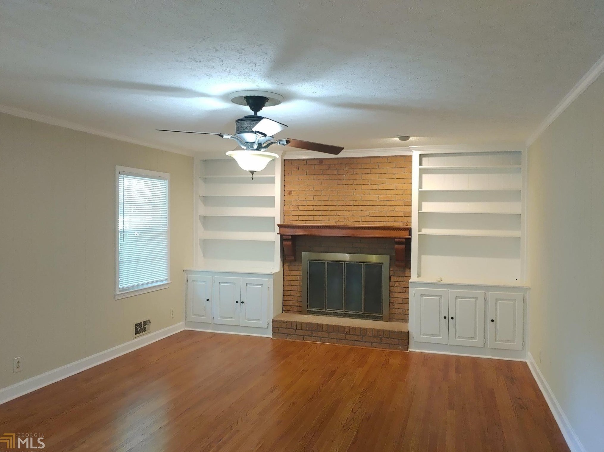 100 Kingswood Dr, Athens, GA 30606-3146