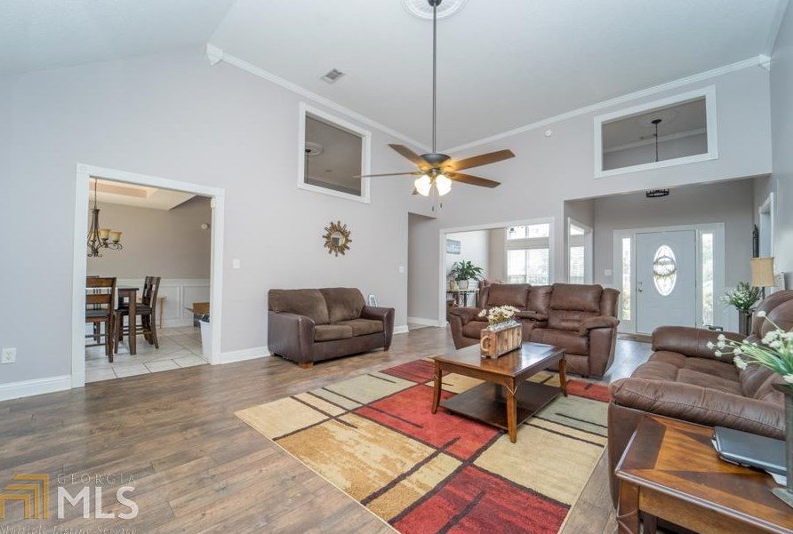 192 Wavertree Dr, Warner Robins, GA 31088