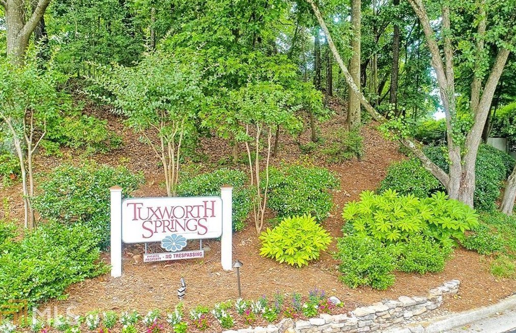 113 Tuxworth Cir, Decatur, GA 30033