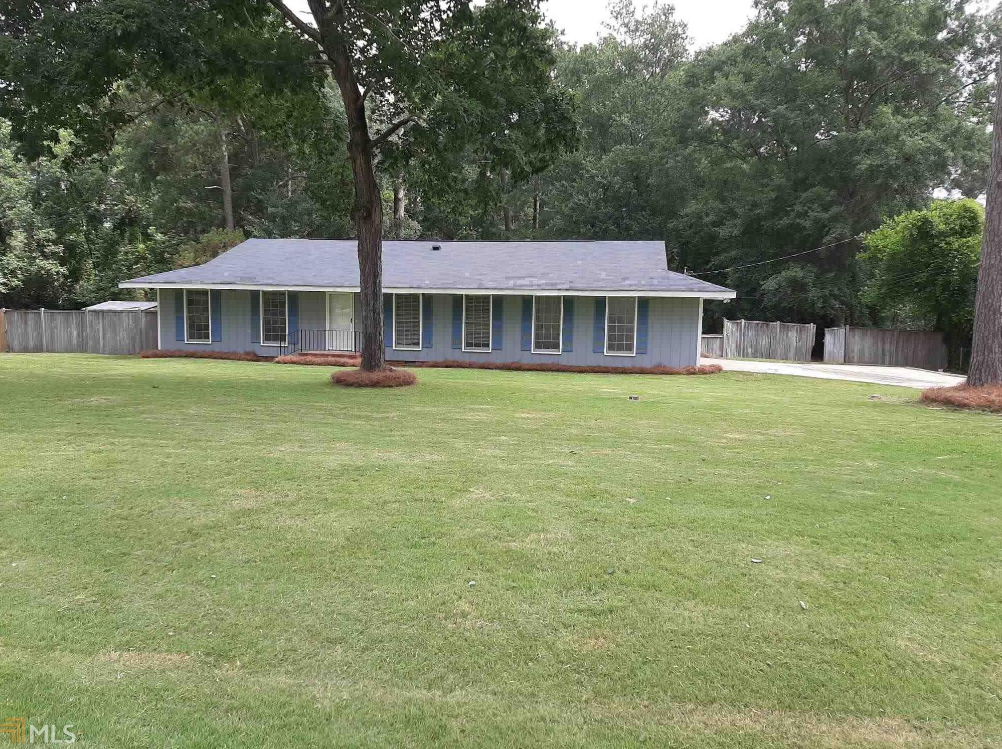 13617 Roanoke Dr, Columbus, GA 31829-2125