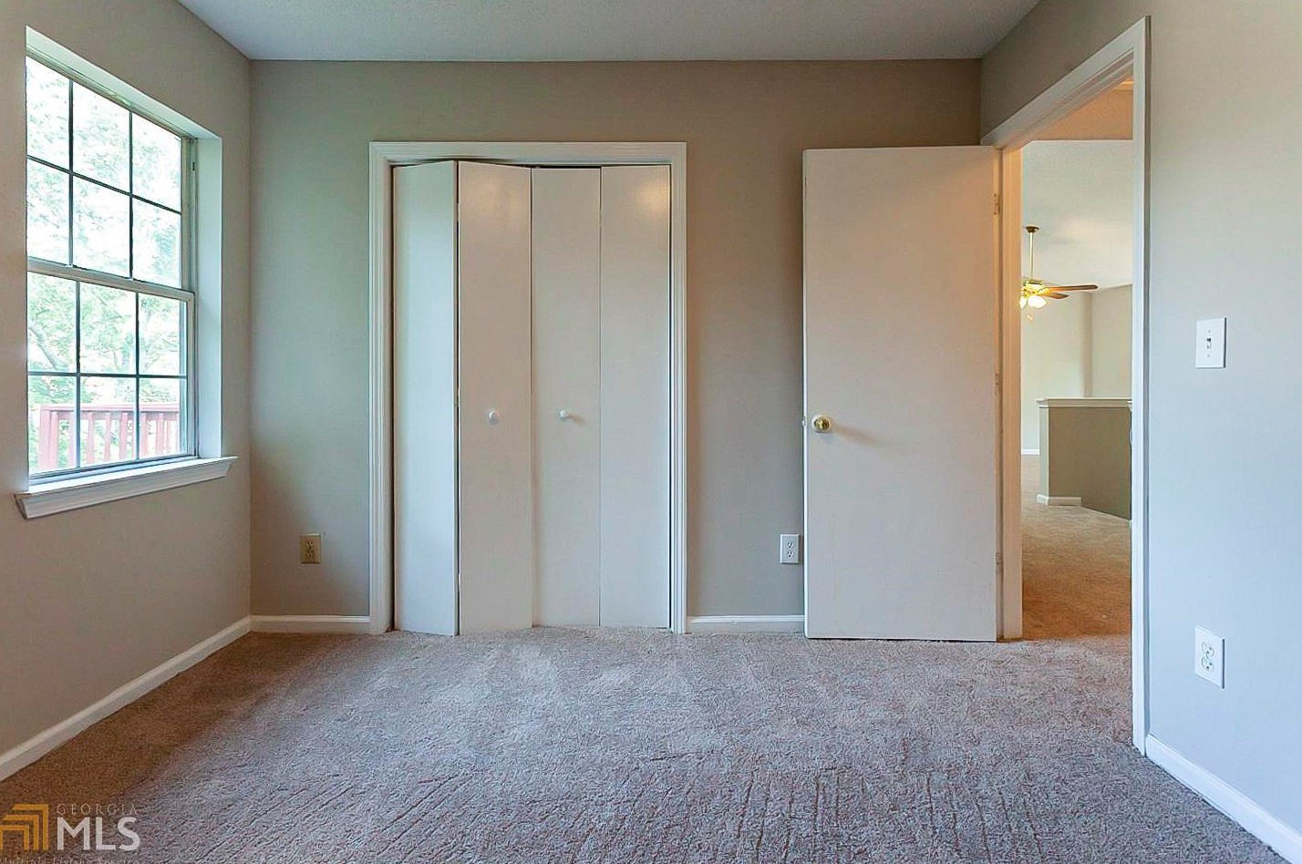 5050 Chadwick Ct, Decatur GA  30035-3627 exterior