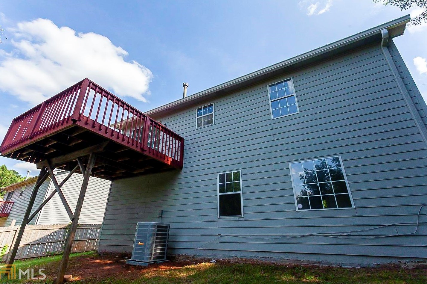 5050 Chadwick Ct, Decatur GA  30035-3627 exterior