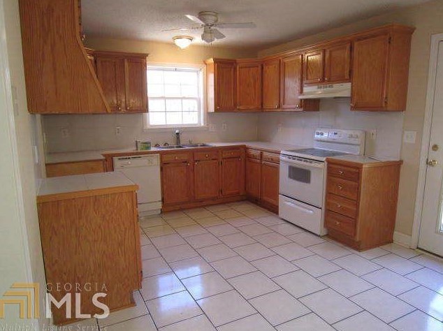 1338 Happy Trl, Macon, GA 31220-3811