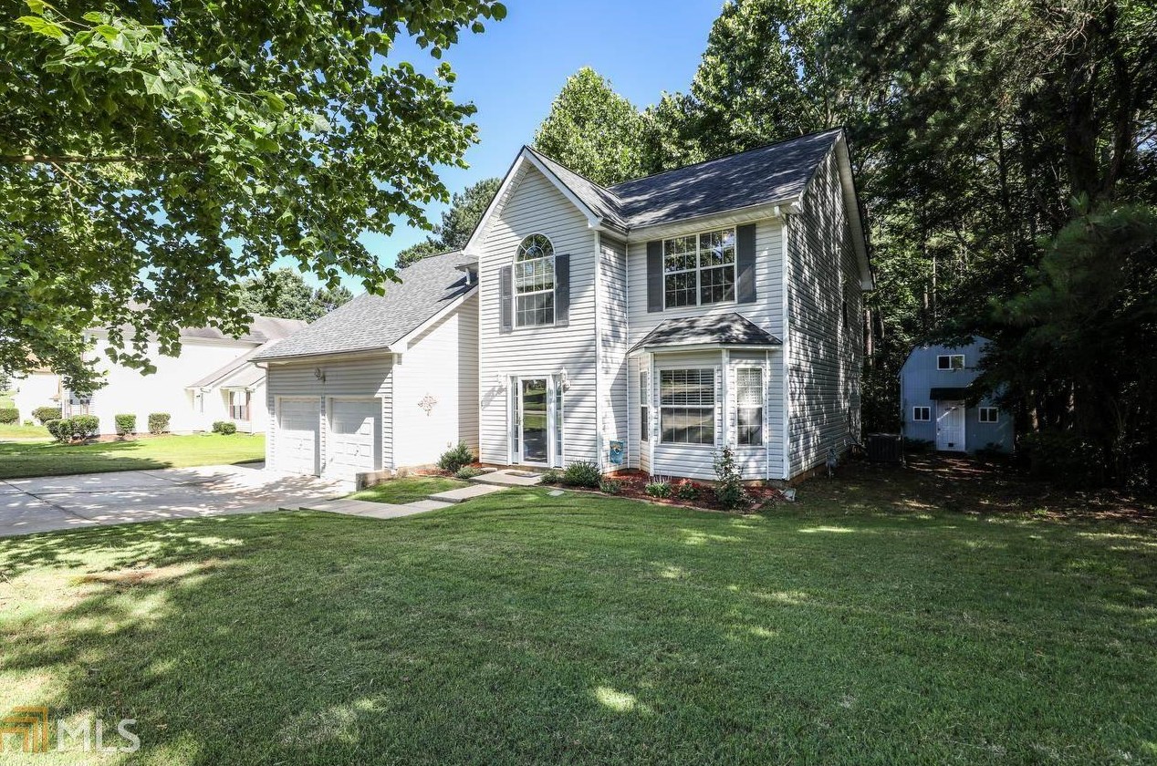 6585 Manor Creek Dr, Douglasville, GA 30135-3676