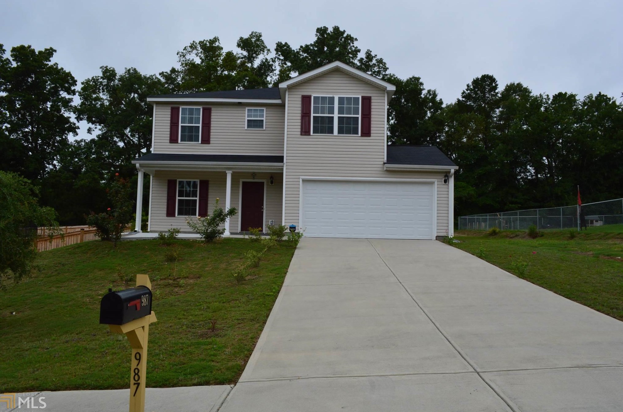 987 Haley St, Macon, GA 31217-1348