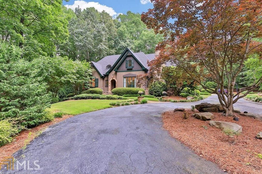 2080 Country Ridge Rd, Alpharetta, GA 30004-6947