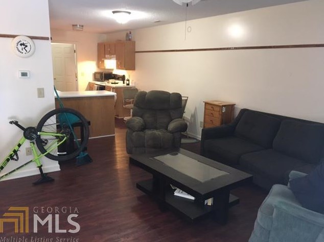 209 Liberty Ln, Clayton, GA 30525
