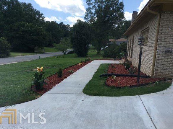 4629 Savage Creek Dr, Macon, GA 31210-2321