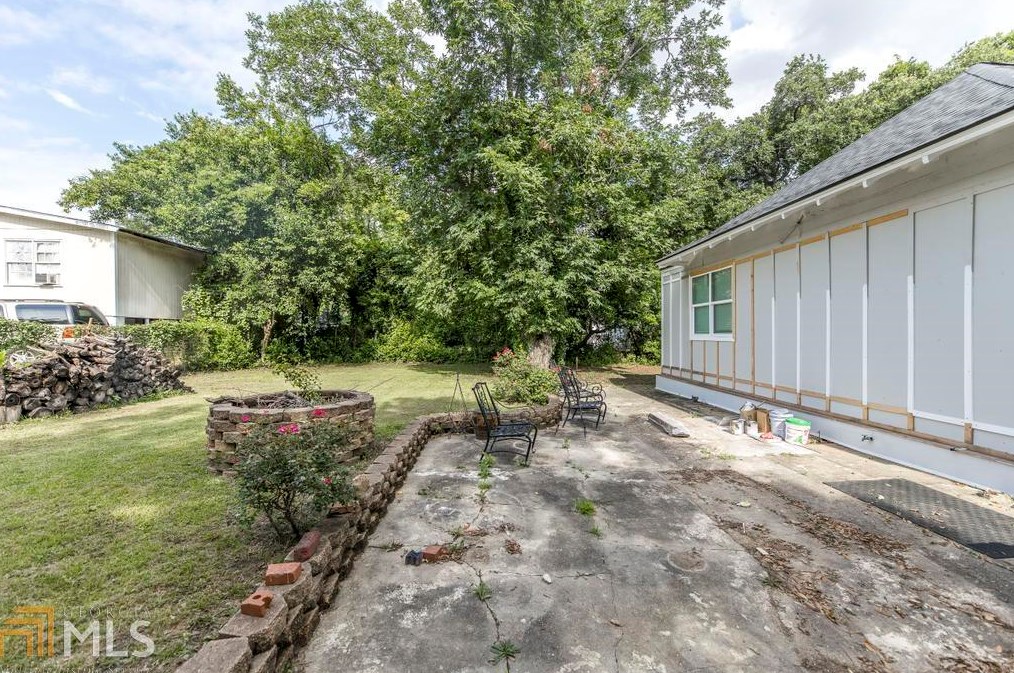 2673 Cherokee Ave, Macon, GA 31204-3940