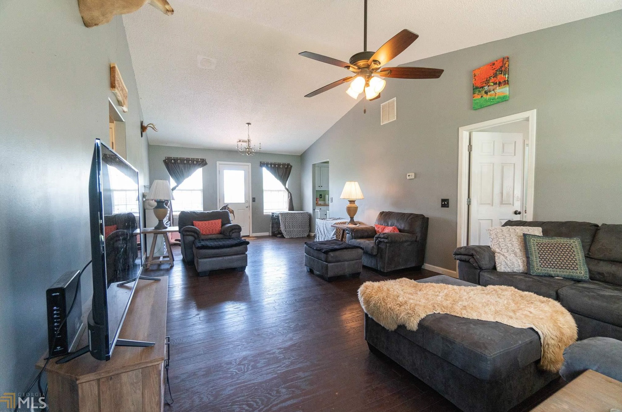 461 Raymond Dr, Winder, GA 30680-7615