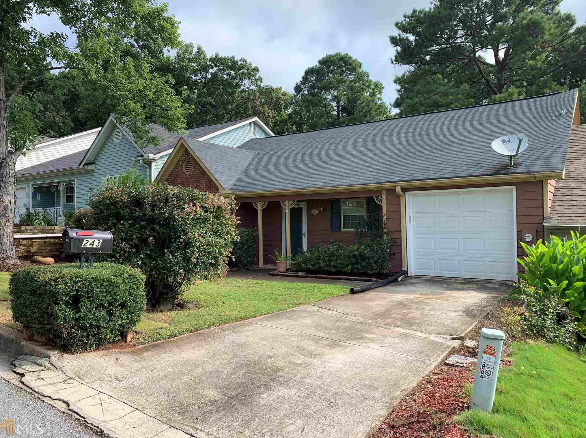 243 Oak Cir N, Stockbridge, GA 30281