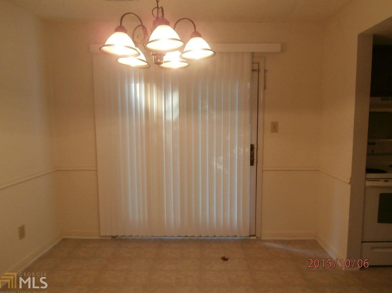 5556 Estates Ct, Norcross GA  30093-2226 exterior