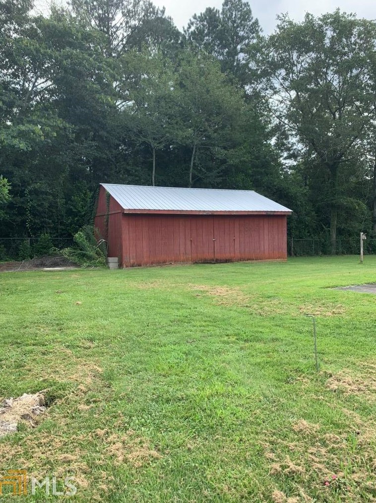 7216 Benjie Dr, Macon, GA 31216-7104