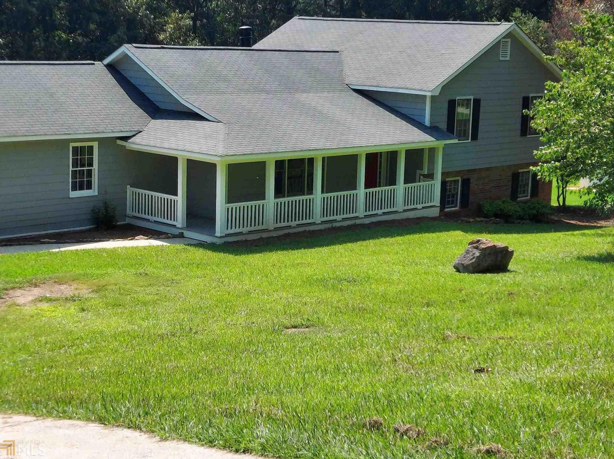 74 Amberidge Dr, Euharlee, GA 30121-7387