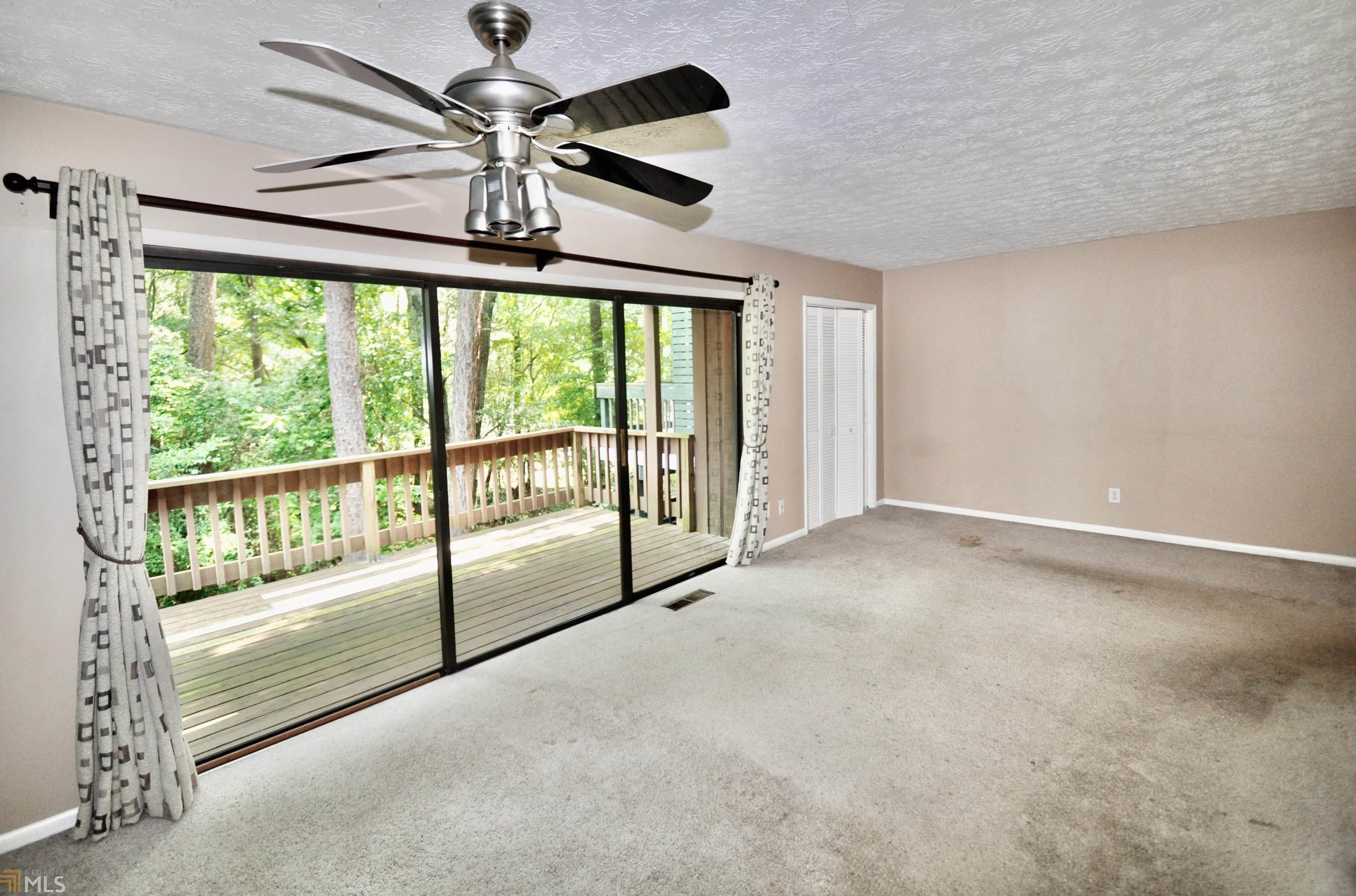 154 Fernbanks Ct, Athens GA 30605-5906 exterior