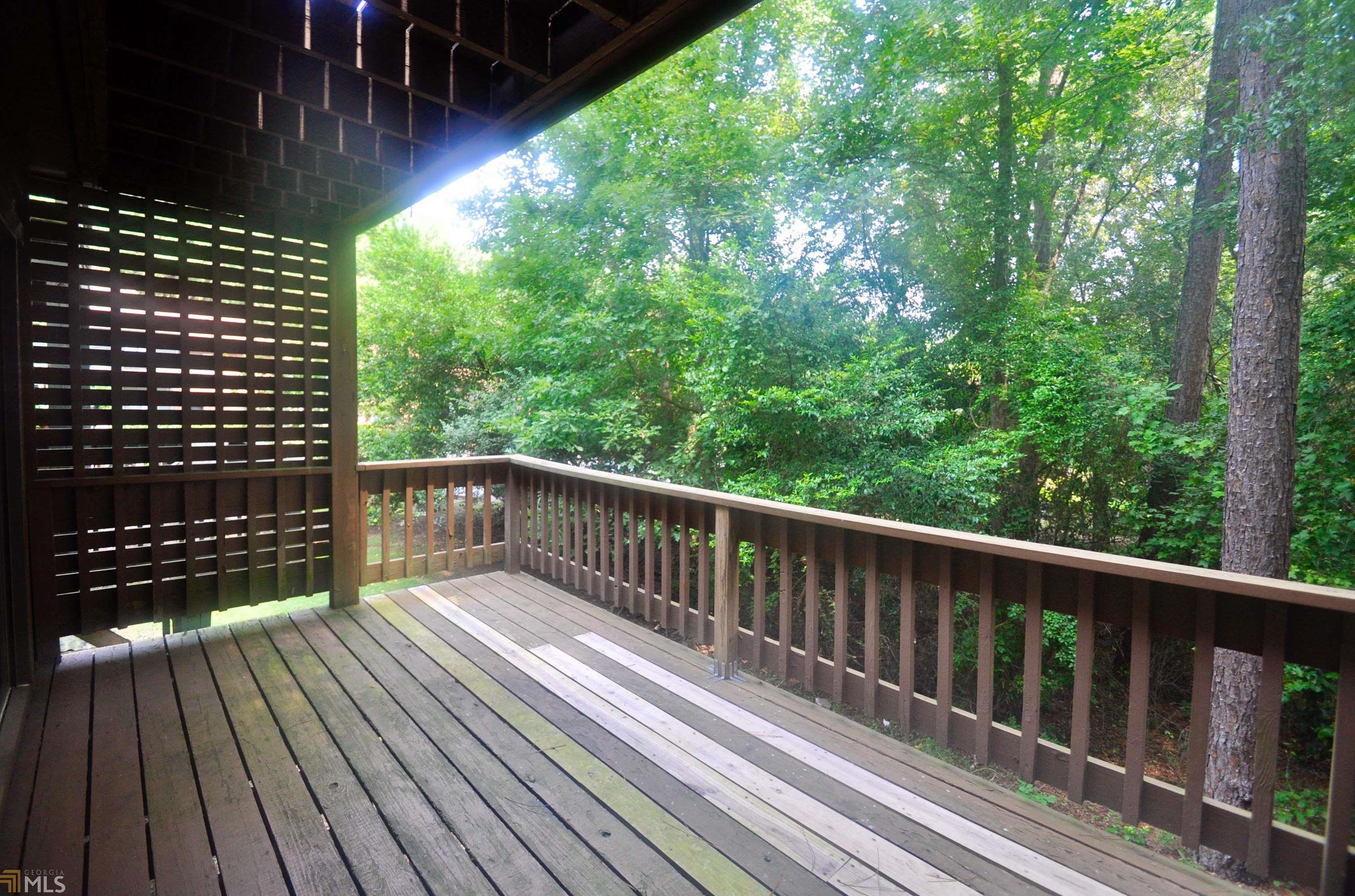 154 Fernbanks Ct, Athens, GA 30605-5906
