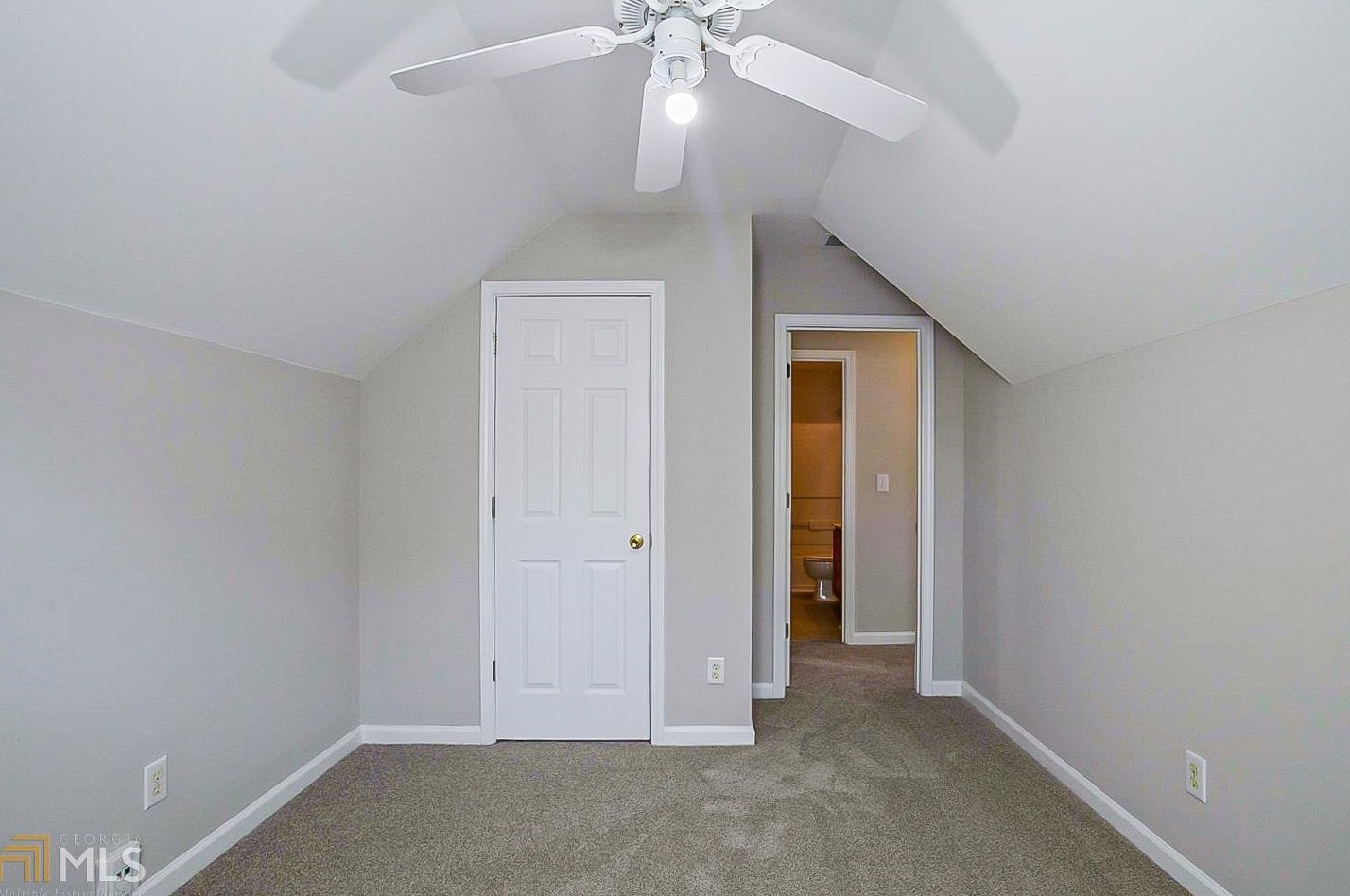 2841 Winterhaven Ct, Atlanta GA  30360-6007 exterior