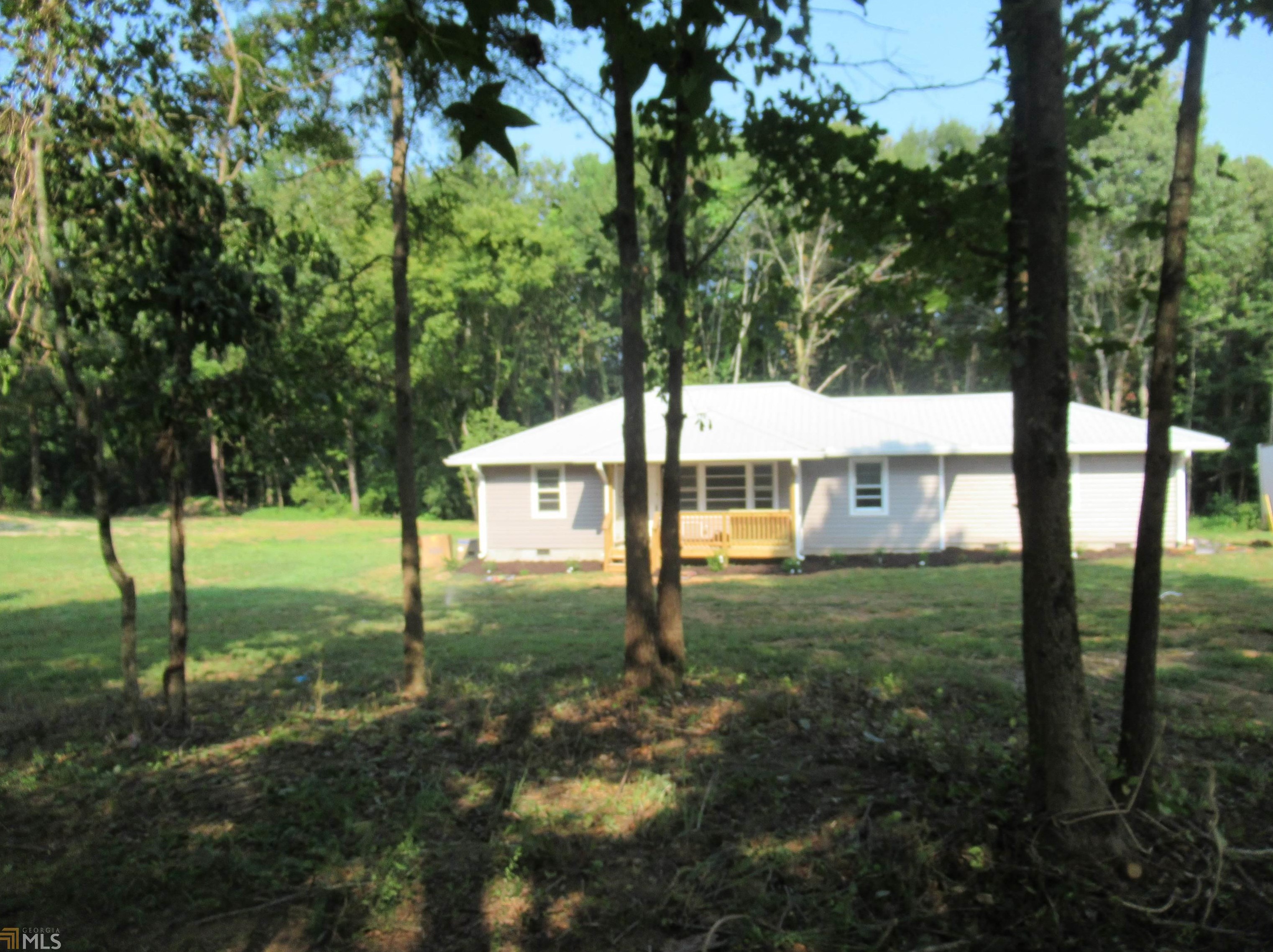 110 Rattle Trap Rd, Commerce, GA 30529