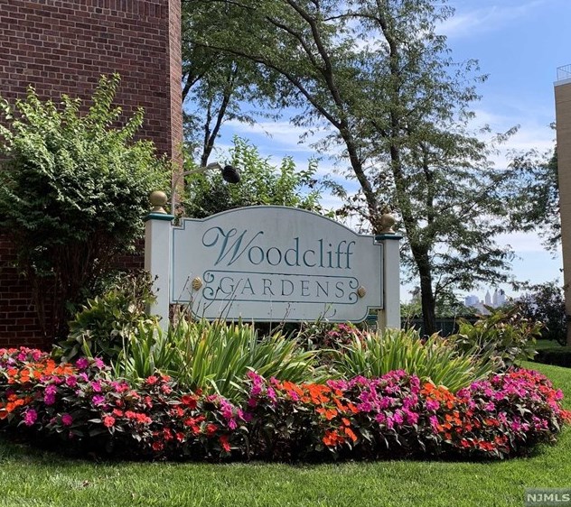 8700 Boulevard E #4g, North Bergen, NJ 07047