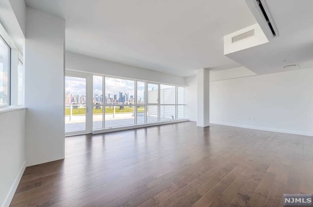 800 Ave At Port Imperial #ph 1101, Union City, NJ 07086