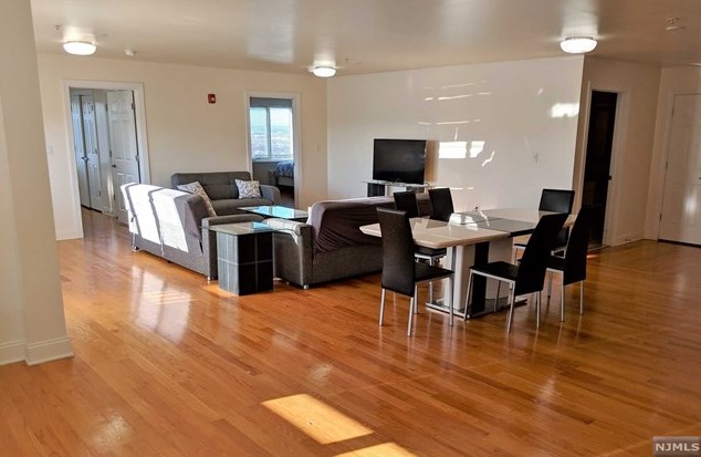 411 East Brinkerhoff Ave #404, Palisades Park, NJ 07650