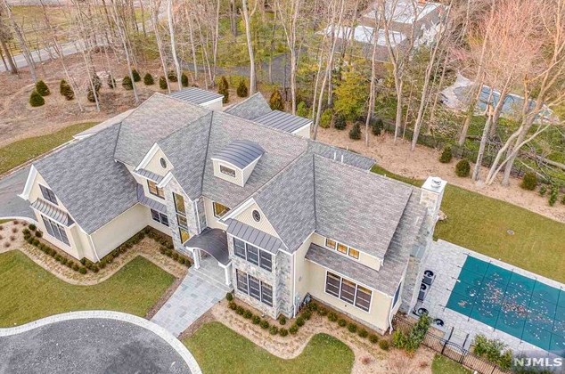 1 Elden Dr, Upper Saddle River, NJ 07458