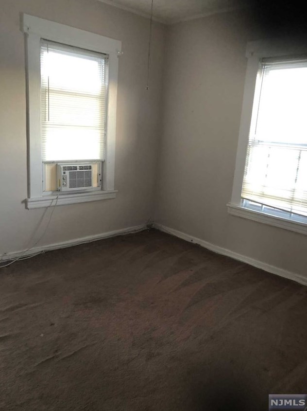 108 4th Ave #2, Paterson, NJ 07506