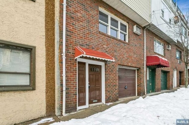 503 70th St, West New York, NJ 07093