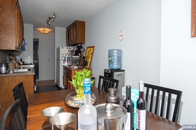 1 River Rd #8k, Nutley, NJ 07110