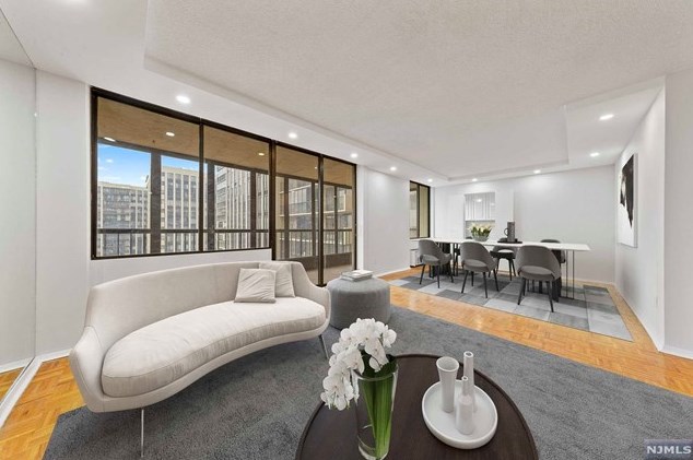 200 Winston Dr Apt 2521, Cliffside Park, NJ 07010