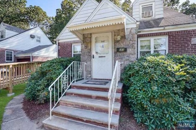 643 Taco Ave, Westwood NJ  07675-3426 exterior