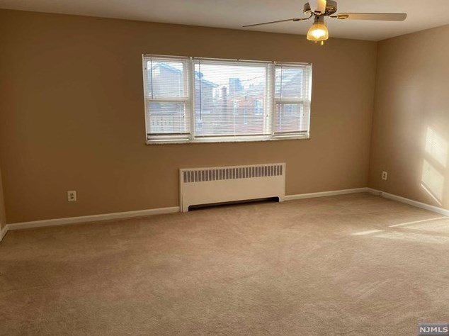 195 Wheeler St, Cliffside Park NJ  07010-1217 exterior