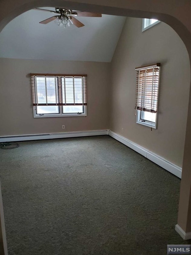 299 Washington Ave #2, Hillsdale, NJ 07642