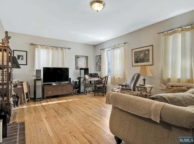 195 John St, Englewood, NJ 07631