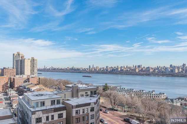 6040 Kennedy Blvd #14c, West New York, NJ 07093