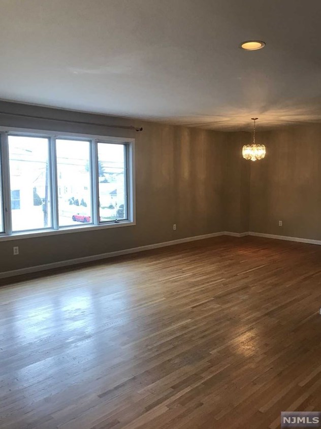 360 Broad St #1st Floor, Carlstadt, NJ 07072