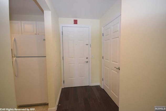 2309 City Pl #309, Edgewater, NJ 07020