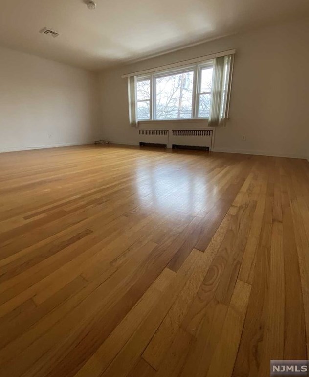 1227 Inwood Terrace #2nd Floor, West Fort Lee, NJ 07024