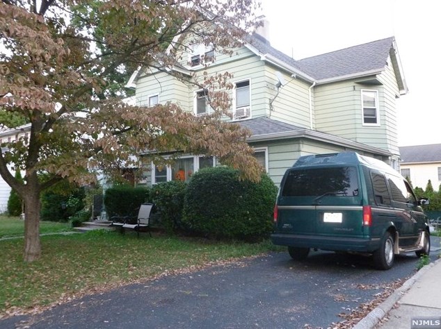 116 Woodridge St #2, Wood-Ridge, NJ 07075