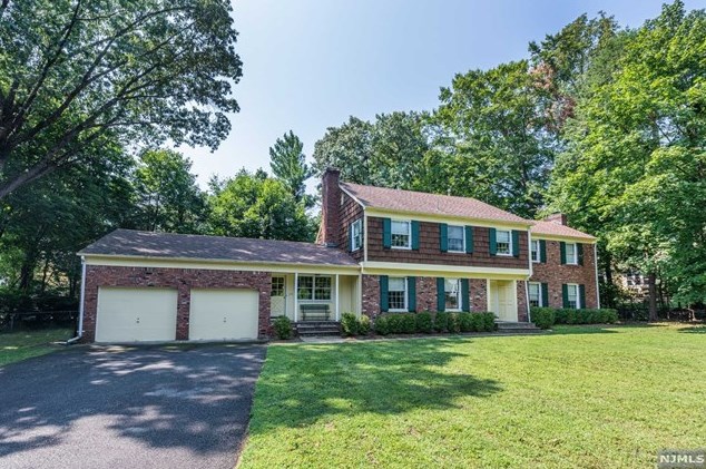 330 West End Ave, Ridgewood, NJ 07450