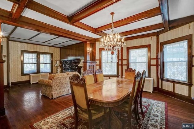 115 Passaic Ave, Rutherford NJ  07070-1919 exterior