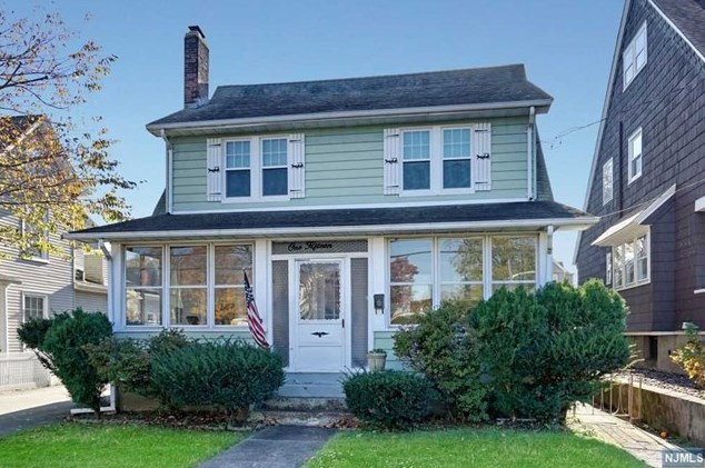 115 Passaic Ave, Rutherford NJ  07070-1919 exterior