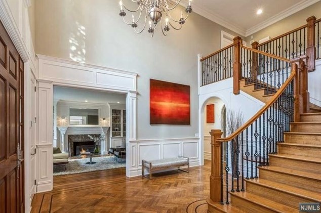 53 Woodland St, Tenafly, NJ 07670-2309