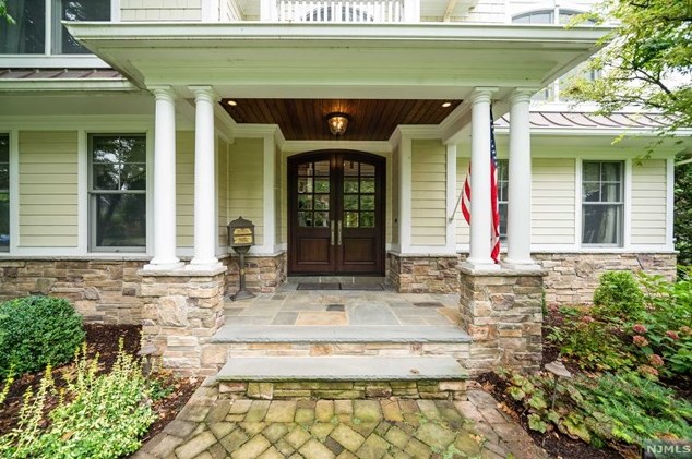 130 John St, Ridgewood, NJ 07450