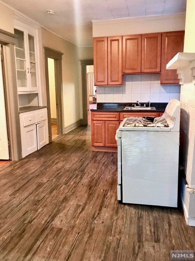 937 Grove St #unit 2, Irvington, NJ 07111